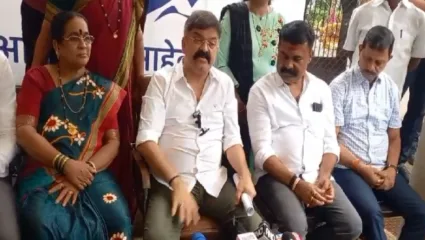 जितेंद्र आव्हाड यांची सरकारवर टीका, शासन आपल्या दारी आणि महाराष्ट्र झाला भिकारी – जितेंद्र आव्हाड