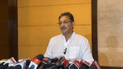 मंत्री छगन भुजबळांचे नाव न घेता स्थानिक लोकप्रतिनिधींना प्रश्न, २०२४ ला स्वराज्य येणार – संभाजी राजे
