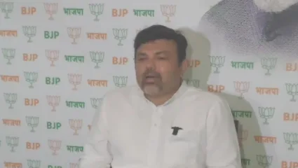 मराठा समाजाला आरक्षण मिळावं त्यांना आरक्षणाची गरज आहे, अनिल देशमुखांनी महाराष्ट्राची आणि मराठा समाजाची माफी मागावी – आशिष देशमुख