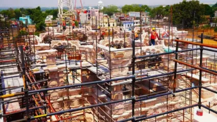 अयोध्येतील राम मंदिराचं काम जोरात सुरू! मंदिराच्या उभारणीसाठी देशाभरातून मिळाल्या कोट्यवधी रुपयांच्या देणग्या