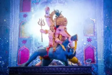 ‘मयूरपंख रथा’तून निघणार ‘श्रीमंत भाऊसाहेब रंगारी ट्रस्ट’च्या बाप्पाची विसर्जन मिरवणूक; सायंकाळी ७ वाजता होणार मिरवणुकीला प्रारंभ