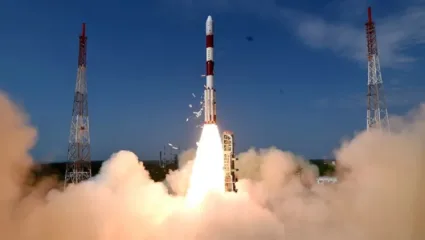 चांद्रयान ३ यशस्वीरीत्या चंद्रावर आणि आदित्य एल -१ लाँच, इस्रोच्या पुस्तकातील पुढील मिशन कोणते?