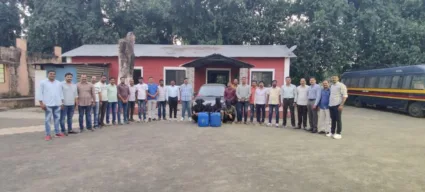 महामार्गावरील वाहनांमधून डिझेल चोरी करणारी नवी मुंबईची टोळी जेरबंद ; स्थानिक गुन्हे शाखेची कारवाई