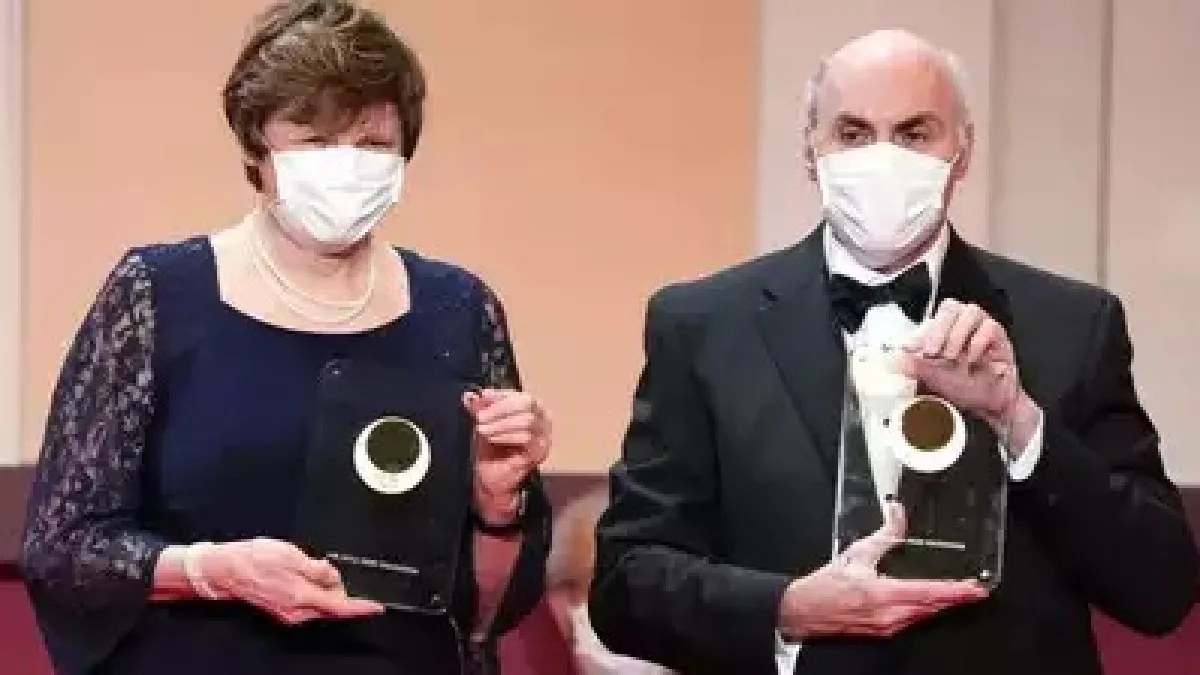 Covid Vaccine Mrna Scientists Catalin Carrico And Drew Weissman Nobel Prize In Medicine Covid 19 Immunologist Immunity