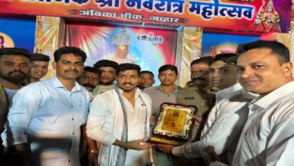 जव्हारमध्ये एक सामाजिक सलोखा जपत अंबिका नवरात्रौत्सव मंडळाकडून कीर्तनाचे आयोजन