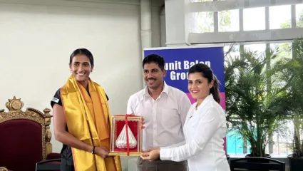 ‘सुवर्ण कामगिरी करणाऱ्या ऋतुजा भोसलेचा सर्व आर्थिक भार आता पुनित बालन ग्रुप घेणार’