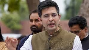 खासदार राघव चड्ढा निलंबनप्रकरणी सर्वोच्च न्यायालयाची थेट राज्यसभा सचिवालयालाच नोटीस; त्यात म्हटलं…