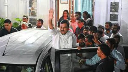 आपचे खासदार संजयसिंह यांना आज कोर्टात हजर केले जाणार; ईडी कार्यालयात काढावी लागली रात्र