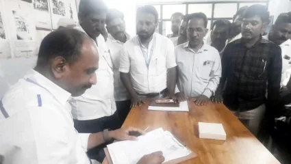 लिपिक बानूर यांच्यावर झेडपी प्रशासन मेहरबान; आमदार कल्याणशेट्टी विधानसभेत आवाज उठवणार