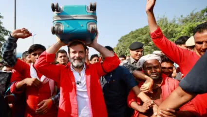 राहुल गांधी यांचं ‘सोशल इंजिनीअरींग’