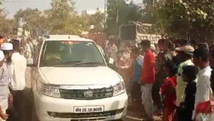 अब्दुल सत्तारांचा ताफा गावात येताच गावकऱ्यांनी हुसकावलं; मराठा आरक्षणासाठी नव्हे तर…