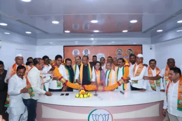 चित्रलेखा माने-कदम यांचा भाजपमध्ये प्रवेश ; प्रदेशाध्यक्ष बावनकुळे यांच्यासह प्रदेश कार्यकारिणीच्या उपस्थितीत मुंबईत सोहळा