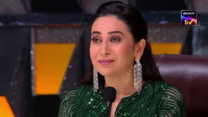 राज कपूर यांना समर्पित इंडियन आयडॉल परफॉर्मन्समुळे करिश्मा कपूर भावुक