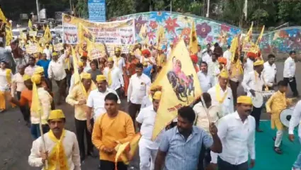 धनगर आरक्षणासाठी समाजाचा कोकण आयुक्तालयावर मोर्चा