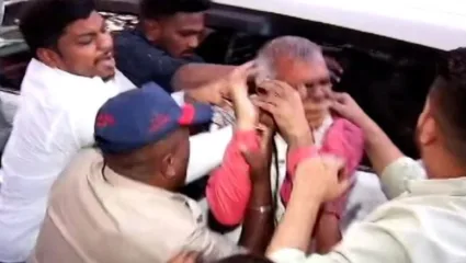 नामदेवराव जाधव शाईफेक प्रकरणी पुण्यात 10 ते 15 अज्ञातांवर गन्हा दाखल!