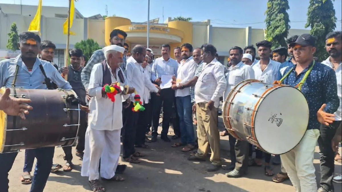 पलूसमध्ये धनगर आरक्षणासाठी एल्गार; तहसील कार्यालयावर आक्रोश मोर्चा