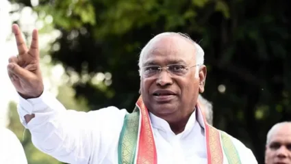 ‘इंडिया’ आघाडीच्‍या अध्‍यक्षपदी मल्लिकार्जुन खर्गे; नितीश कुमार यांनी नाकारले निमंत्रकपद, वाचा सविस्तर रिपोर्ट