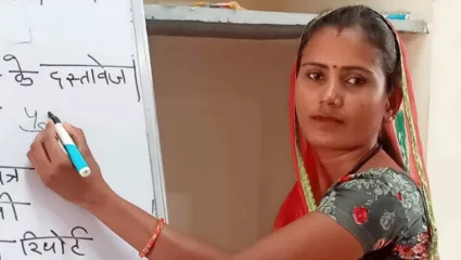 शिक्षण सुटलं, नशिबी आला बालविवाह; पण 19 व्या वर्षीच सरपंच झाली अन् सगळंच बदललं…!