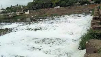 वारकर्‍यांच्या नशिबी प्रदूषित इंद्रायणीचे तीर्थ; इंद्रायणी नदी पुन्हा फेसाळली; केवळ सोपस्कर पार पाडण्यासाठी बैठकांचे सत्र