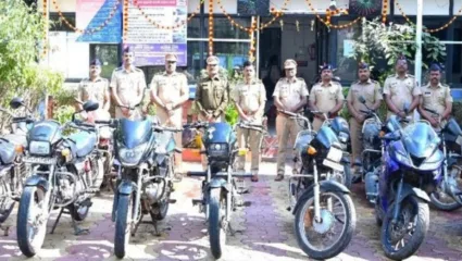 वाहन चोरी करणाऱ्या दोघांना बेड्या; 15 दुचाकी वाहने जप्त