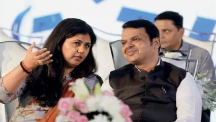 पंकजा मुंडे- देवेंद्र फडणवीस एकाच व्यासपीठावर; भाषणात कोण काय बोलणार?
