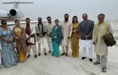 अयोध्या झालं राममय! अनेक सेलेब्रिटिंनी राम मंदिर प्राणप्रतिष्ठा सोहळ्याला लावली हजेरी, पहा फोटो!