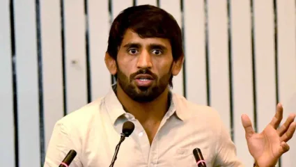 बजरंग पुनियाने युनायटेड वर्ल्ड रेसलिंगला लिहिलेले पत्र, भारतीय कुस्ती संघटनेवर कारवाईची मागणी