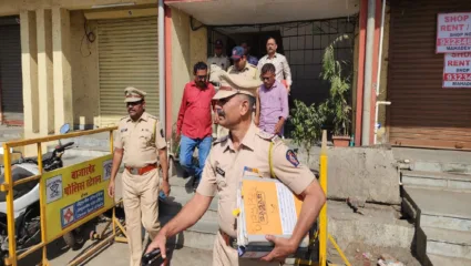 केडीएमसीचे फक्त दोन नाही आणखी अधिकारी रडारवर, अटकेनंतर आमदारांची प्रतिक्रिया