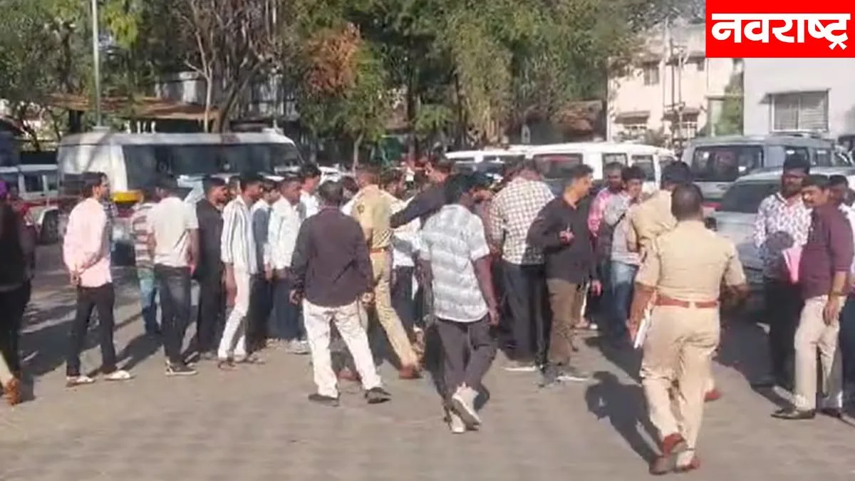 गुंडांनंतर आता अवैध धंदे करणारे आयुक्तालयात हजर; पुणे पोलिसांची परेड 2