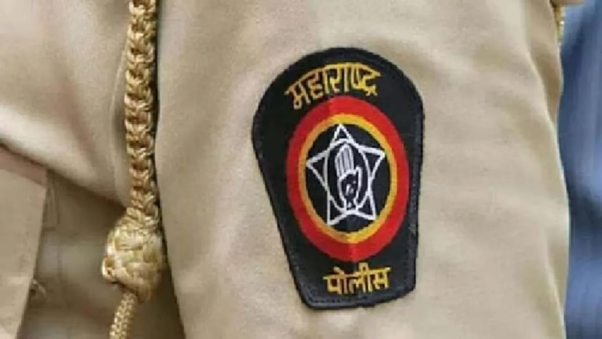 निवडणूकीच्या पार्श्वभूमीवर राजकीय वर्चस्व कमी करण्यासाठी पोलीस अधिकाऱ्यांच्या बदल्या?