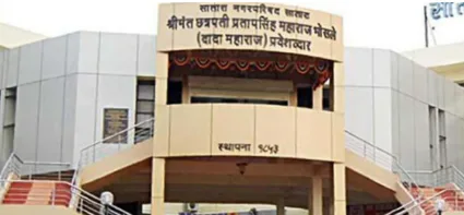 ‘पालिका हद्दीतील धोकादायक होर्डिंग तातडीने हटवा’; सातारा नगरपालिकेचे आदेश