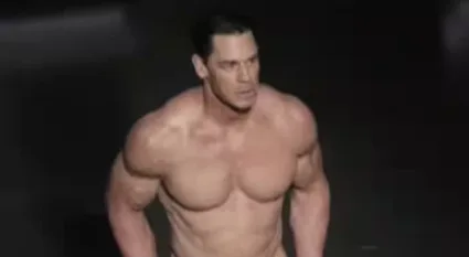 ऑस्करच्या मंचावर ‘हा’ प्रसिध्द अभिनेता पोहोचला न्यूड अवस्थेत, उपस्थितांच्या भुवया उंचावल्या; पाहा व्हिडिओ !