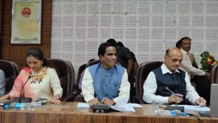 रावसाहेब दानवे अन् भागवत कराड यांची महत्त्वपूर्ण बैठक; उमेदवारी संदर्भात निर्णय होणार?