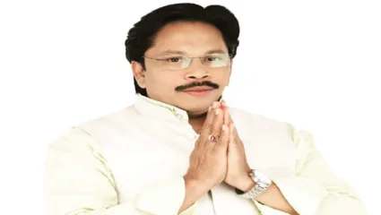 कणकवलीत उद्धव ठाकरेंची 3 मे रोजी प्रचारसभा, राणेंचा तिसऱ्यांदा पराभव निश्चित?