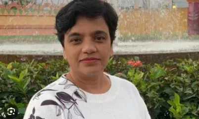 मुख्यमंत्र्यांचे पुत्र श्रीकांत शिंदे यांच्या विरोधात ठाकरे गटाच्या वैशाली दरेकर निवडणुकीच्या रिंगणात