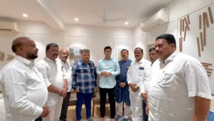 भिवंडी लोकसभेतील शिवसेना पदाधिकाऱ्यांची नाराजी दूर, खासदार डॉ. श्रीकांत शिंदे यांनी घेतली पदाधिकाऱ्यांची बैठक