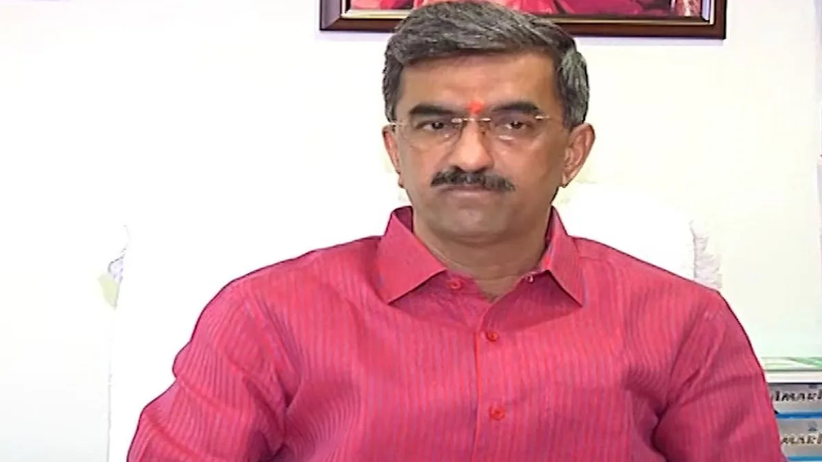 पालकमंत्री शंभूराज देसाई गट नाराज, चर्चांना उधाण; सोशल मीडियावर निनावी पोस्ट व्हायरल