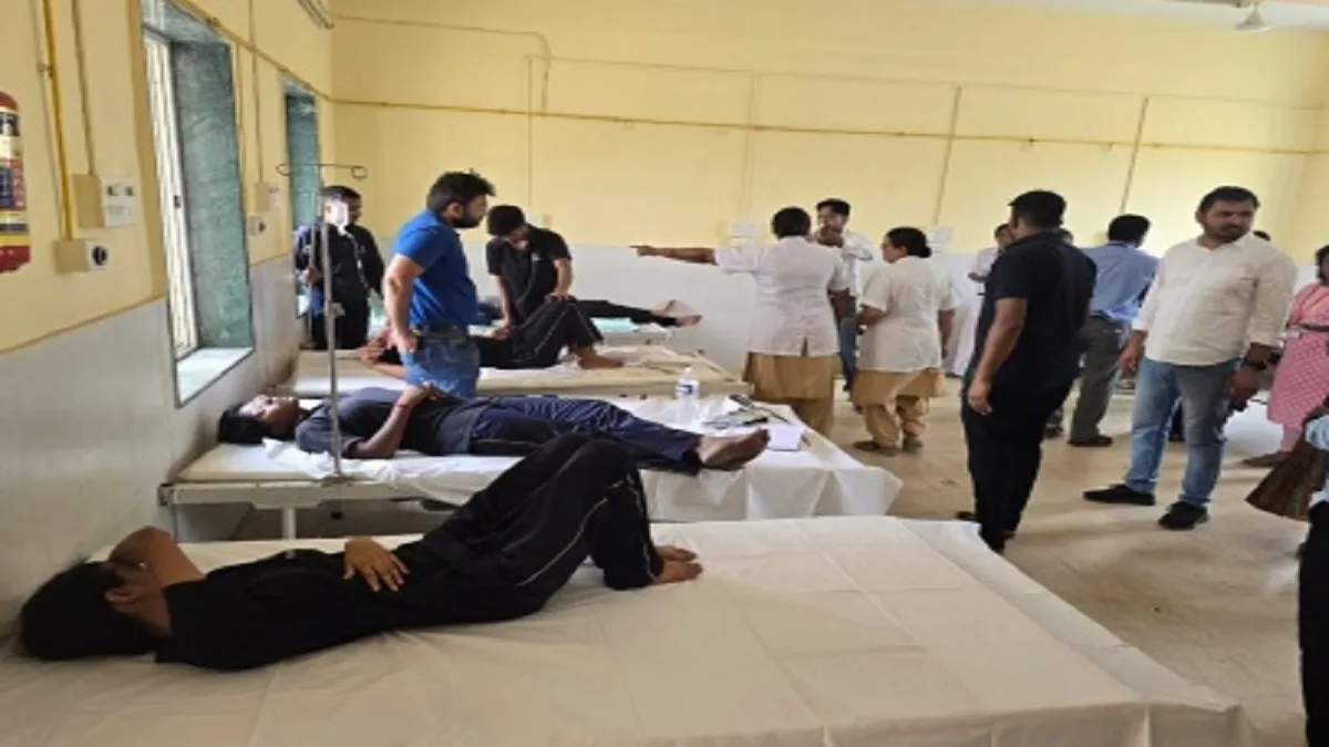 अन्नातून 80 विद्यार्थ्यांना विषबाधा, खेड तालुक्यातील घटना; 2 जणांची प्रकृती खालवली