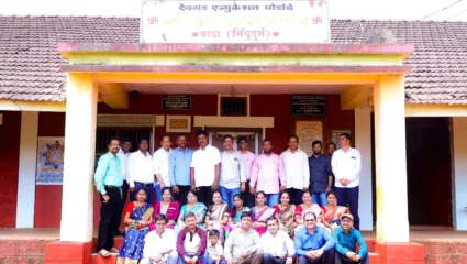तब्बल २६ वर्षांनी एकत्र आले माजी विद्यार्थी!