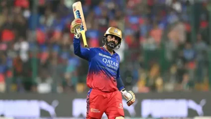 दिनेश कार्तिकने रचला नवा विक्रम, रोहित शर्माने घेतला सुटकेचा नि:श्वास!
