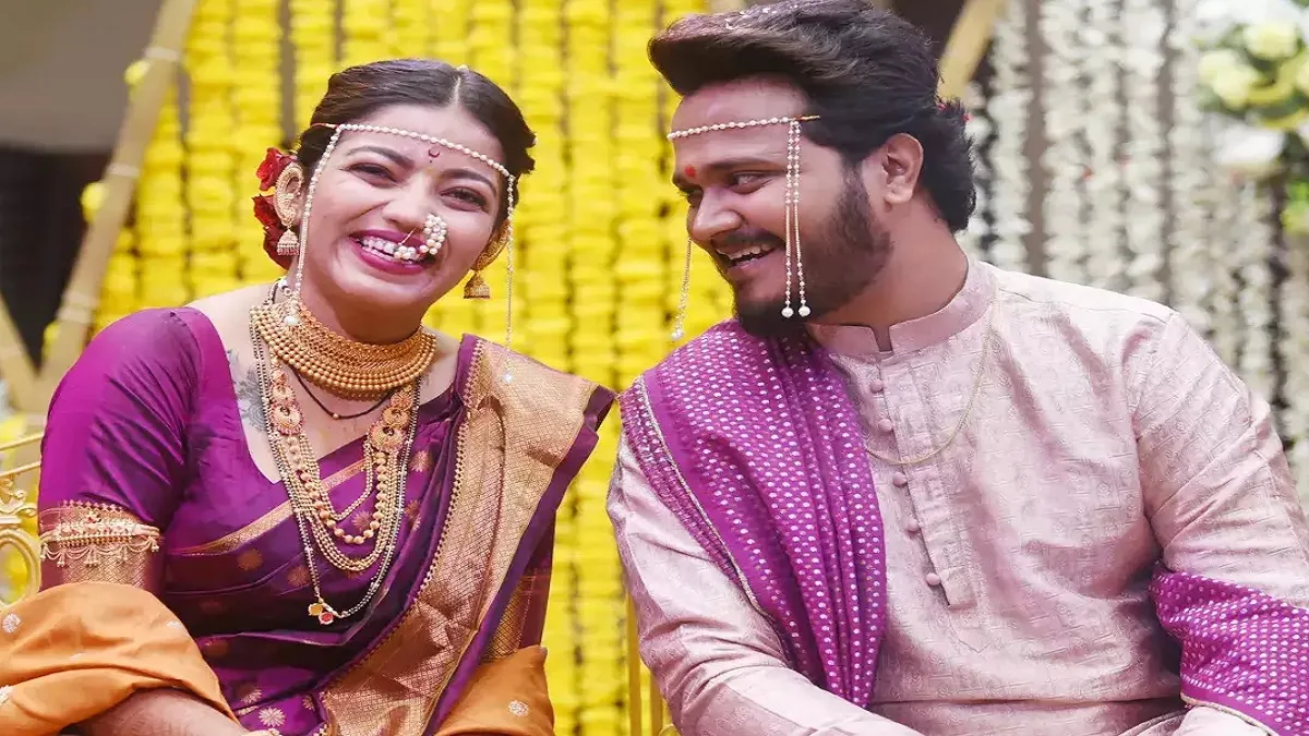 Rohit Raut Juili Joglekar In Relationship For 3 Years Before Marriage Asked To Live Together Because Music Relationship Nrsk