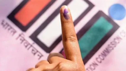 मतदानाचा आज शेवटचा टप्पा! जाणून घ्या दुपारी ३ वाजेपर्यंत किती टक्के झालं मतदान?