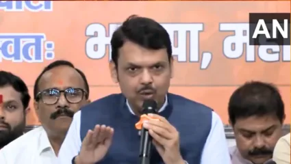 ‘मला सरकारमधून मोकळं करा’; देवेंद्र फडणवीसांची पक्षश्रेष्ठींकडे मागणी