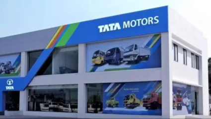 टाटाची ‘ही’ कंपनी झाली कर्जमुक्त; आता 43,000 कोटींचा प्लॅन, शेअर्समध्ये मोठी उसळी!