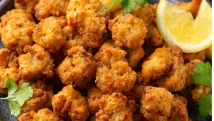 उरलेल्या शिळ्या भाताला फेकून न देता त्यापासून बनवा कुरकरीत आणि स्वादिष्ट भजी, वाचा रेसिपी