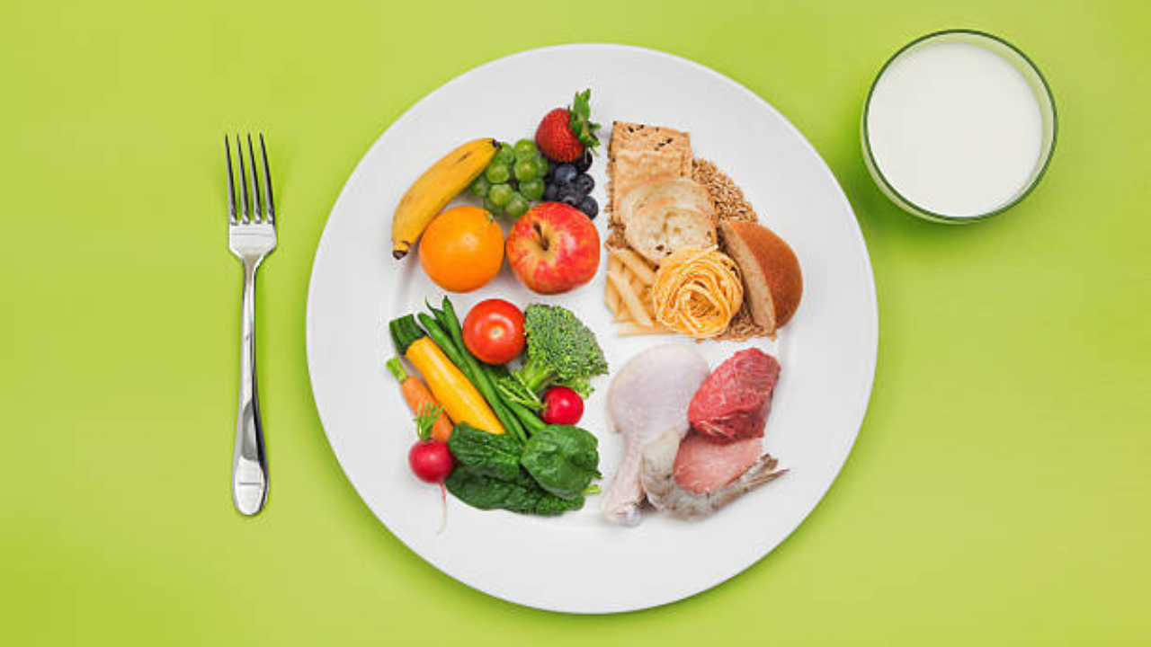 काय आहार घ्यावा (फोटो सौजन्य - iStock)