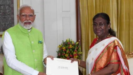 नरेंद्र मोदीच पंतप्रधान होणार, निवडीच्या प्रस्तावावर 21 नेत्यांच्या सह्या