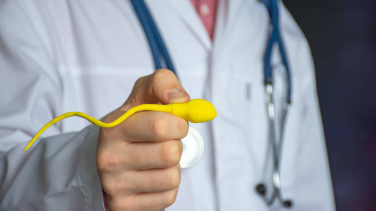 काय आहे अनुवंशिक कारण (फोटो सौजन्य - iStock)