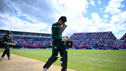 भारताच्या विजयानंतर नसीम शाहचे अश्रू अनावर, गॅरी कर्स्टनने फटकारले