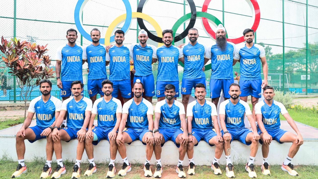 पॅरिस ऑलिम्पिकसाठी भारतीय पुरुष हॉकी संघ स्वित्झर्लंडला रवाना